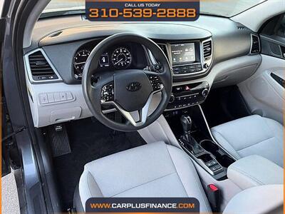 2018 Hyundai Tucson SEL   - Photo 18 - Huntington Beach, CA 92647