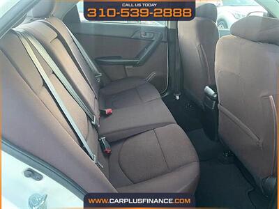 2010 Kia Forte EX   - Photo 31 - Huntington Beach, CA 92647