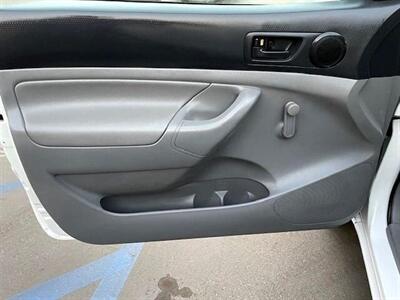 2014 Toyota Tacoma Regular Cab   - Photo 18 - Huntington Beach, CA 92647