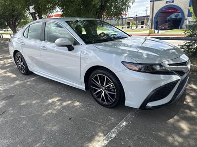 2024 Toyota Camry SE   - Photo 9 - Dallas, TX 75252