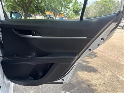 2024 Toyota Camry SE   - Photo 12 - Dallas, TX 75252