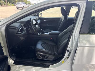 2024 Toyota Camry SE   - Photo 16 - Dallas, TX 75252