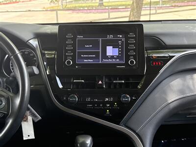 2024 Toyota Camry SE   - Photo 25 - Dallas, TX 75252