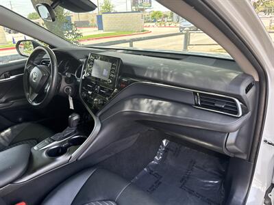 2024 Toyota Camry SE   - Photo 19 - Dallas, TX 75252