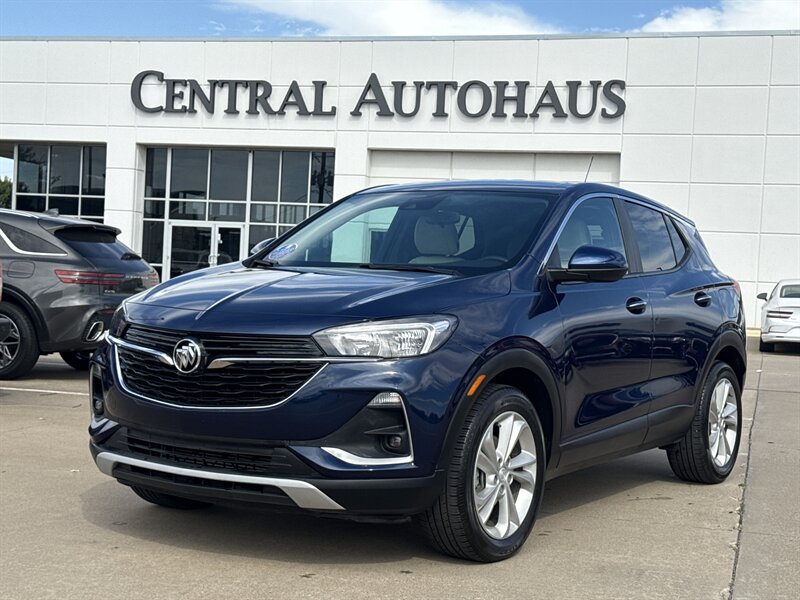 2023 Buick Encore GX Preferred - Photo 1 - Dallas, TX 75252