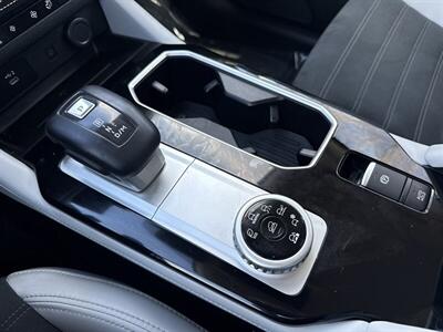 2025 Mitsubishi Outlander SE   - Photo 27 - Dallas, TX 75252