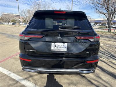 2025 Mitsubishi Outlander SE   - Photo 6 - Dallas, TX 75252