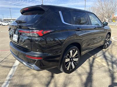 2025 Mitsubishi Outlander SE   - Photo 7 - Dallas, TX 75252