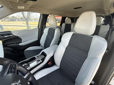 2025 Mitsubishi Outlander SE   - Photo 33 - Dallas, TX 75252