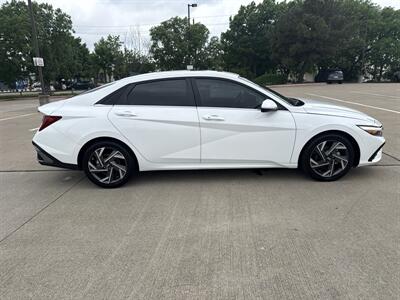 2024 Hyundai ELANTRA SEL   - Photo 8 - Dallas, TX 75252