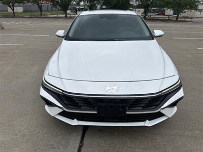2024 Hyundai ELANTRA SEL   - Photo 2 - Dallas, TX 75252