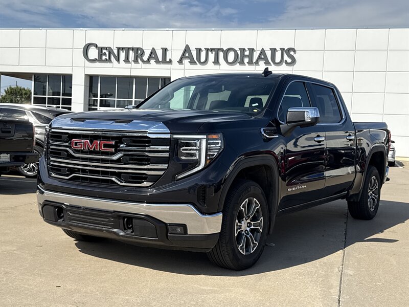 2025 GMC Sierra 1500 SLT - Photo 1 - Dallas, TX 75252