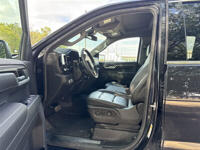 2025 GMC Sierra 1500 SLT   - Photo 17 - Dallas, TX 75252