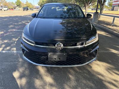 2025 Volkswagen Jetta SE - Photo 2 - Dallas, TX 75252