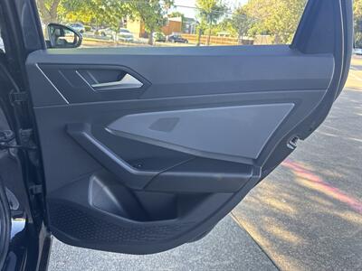 2025 Volkswagen Jetta SE - Photo 15 - Dallas, TX 75252