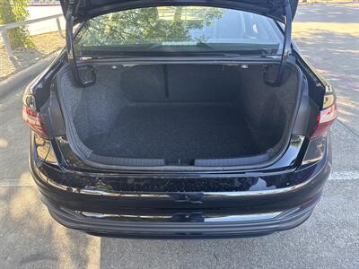 2025 Volkswagen Jetta SE - Photo 18 - Dallas, TX 75252