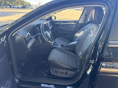 2025 Volkswagen Jetta SE - Photo 19 - Dallas, TX 75252