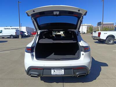 2024 Porsche Macan   - Photo 15 - Dallas, TX 75252