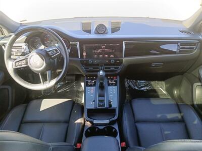 2024 Porsche Macan   - Photo 24 - Dallas, TX 75252