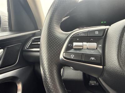 2025 Genesis G70 2.5T Standard   - Photo 31 - Dallas, TX 75252