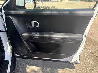 2022 Hyundai IONIQ 5 SE   - Photo 22 - Dallas, TX 75252