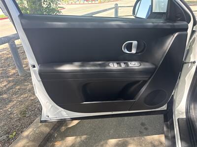 2022 Hyundai IONIQ 5 SE   - Photo 13 - Dallas, TX 75252