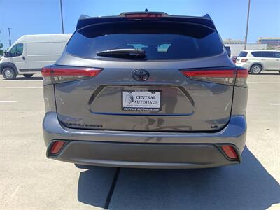 2023 Toyota Highlander LE   - Photo 6 - Dallas, TX 75252