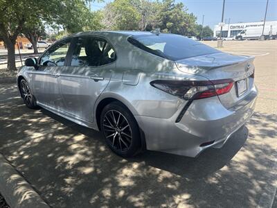 2024 Toyota Camry SE   - Photo 5 - Dallas, TX 75252