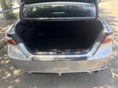 2024 Toyota Camry SE   - Photo 16 - Dallas, TX 75252