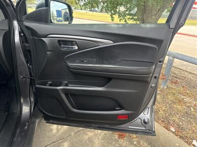 2025 Honda Ridgeline RTL   - Photo 12 - Dallas, TX 75252