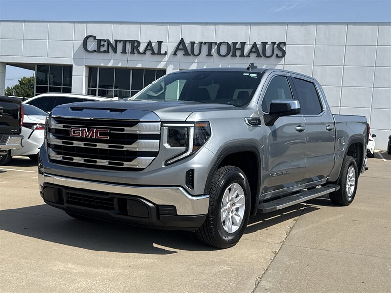 2026 GMC Sierra 1500 SLE   - Photo 1 - Dallas, TX 75252