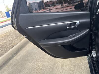 2024 Hyundai SONATA SEL   - Photo 12 - Dallas, TX 75252