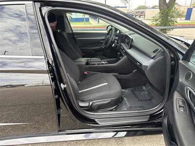 2024 Hyundai SONATA SEL   - Photo 19 - Dallas, TX 75252