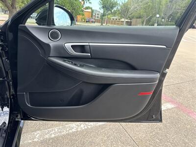 2024 Hyundai SONATA SEL   - Photo 14 - Dallas, TX 75252