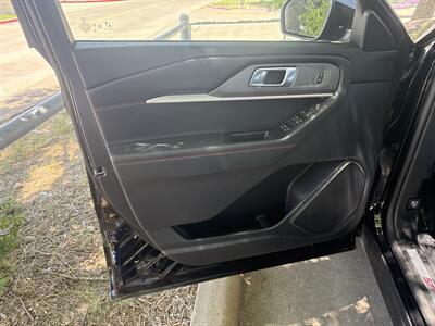 2025 Ford Explorer ST-Line   - Photo 10 - Dallas, TX 75252