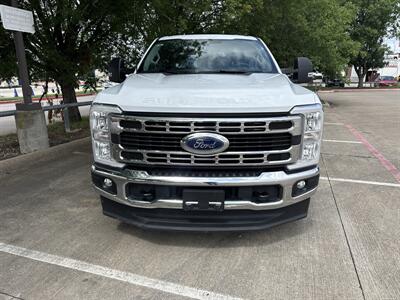 2025 Ford F-250 Super Duty XL   - Photo 2 - Dallas, TX 75252