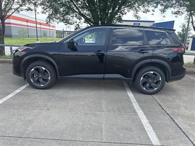 2025 Nissan Rogue SV - Photo 4 - Dallas, TX 75252