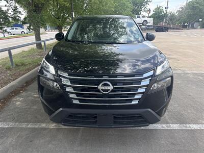 2025 Nissan Rogue SV - Photo 2 - Dallas, TX 75252