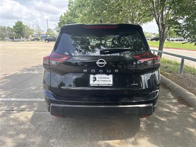 2025 Nissan Rogue SV - Photo 6 - Dallas, TX 75252