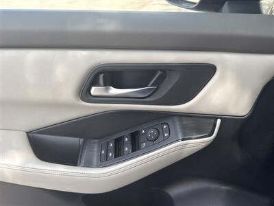 2025 Nissan Rogue SV - Photo 11 - Dallas, TX 75252