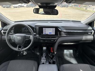 2025 Toyota Camry LE   - Photo 17 - Dallas, TX 75252