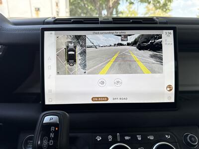 2025 Land Rover Defender 110 P300 S   - Photo 28 - Dallas, TX 75252