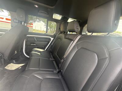 2025 Land Rover Defender 110 P300 S   - Photo 35 - Dallas, TX 75252