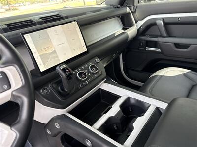 2025 Land Rover Defender 110 P300 S   - Photo 27 - Dallas, TX 75252