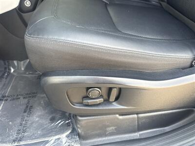 2025 Land Rover Defender 110 P300 S   - Photo 17 - Dallas, TX 75252