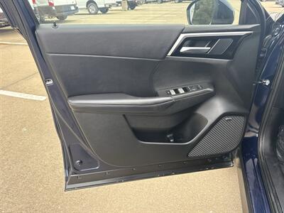 2025 Mitsubishi Outlander SE   - Photo 10 - Dallas, TX 75252