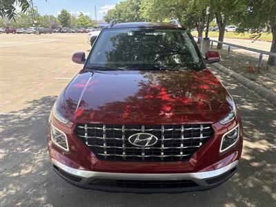 2024 Hyundai VENUE SEL   - Photo 2 - Dallas, TX 75252