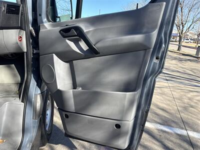 2018 Mercedes-Benz Sprinter Worker 2500   - Photo 11 - Dallas, TX 75252