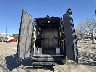 2018 Mercedes-Benz Sprinter Worker 2500   - Photo 14 - Dallas, TX 75252