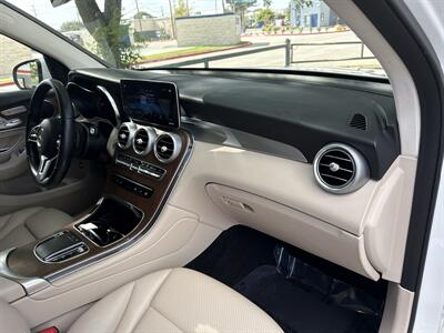 2022 Mercedes-Benz GLC GLC 300 - Photo 23 - Dallas, TX 75252